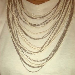 White and silver statement necklace. EUC